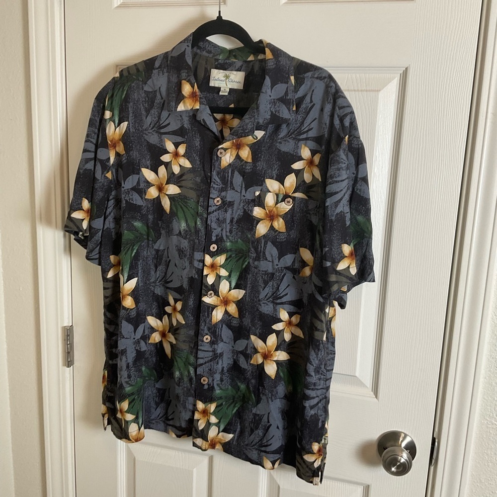 Vintage 90s Island Shores Floral Hawaiian Shirt XL Rayon Tropical Plumeria - Picture 2 of 9